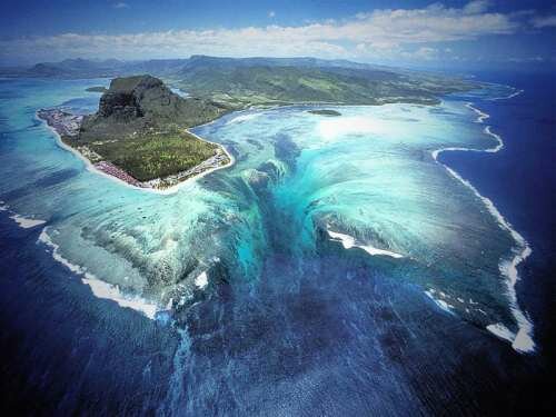 Amazing Aerial Illusion of an Underwater Waterfall