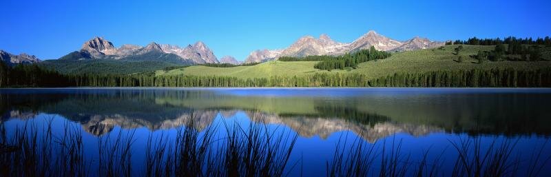 free dual screen lake pond